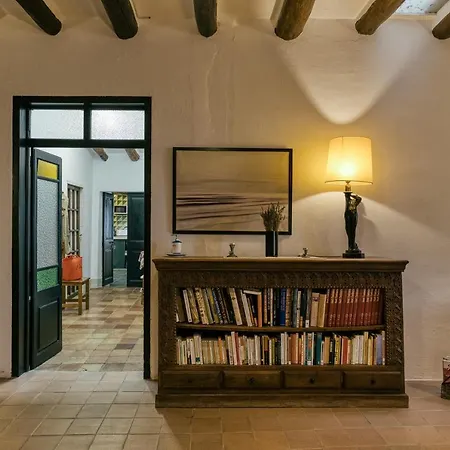 El Rebost Rural De Gat Vell カントリーハウス Llampaies
